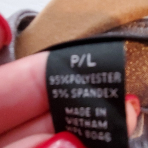 INC Petite Large silver sleeveless dressy top - Picture 5 of 7